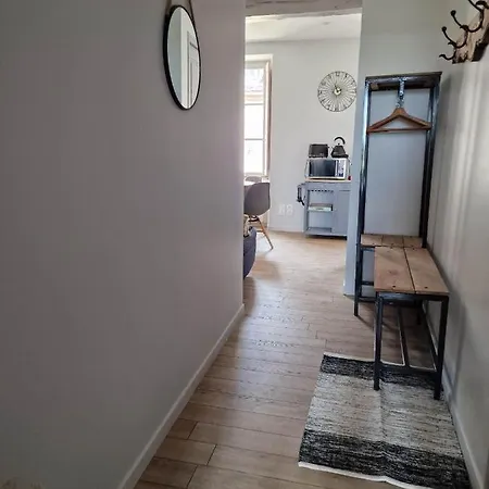 Appartement Au Coeur De Vezelay - Galerie 10 Exterior foto