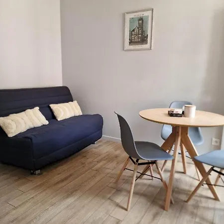 Appartement Au Coeur De Vezelay - Galerie 10 Exterior foto