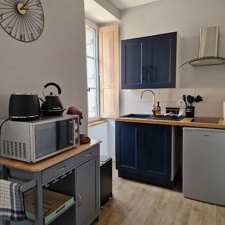 Appartement Au Coeur De Vezelay - Galerie 10 Exterior foto