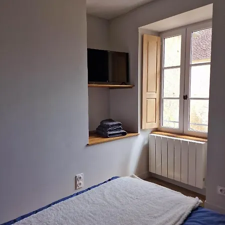 Appartement Au Coeur De Vezelay - Galerie 10 Exterior foto